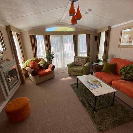 Red Squirrel Lodge Сандаун Екстериор снимка