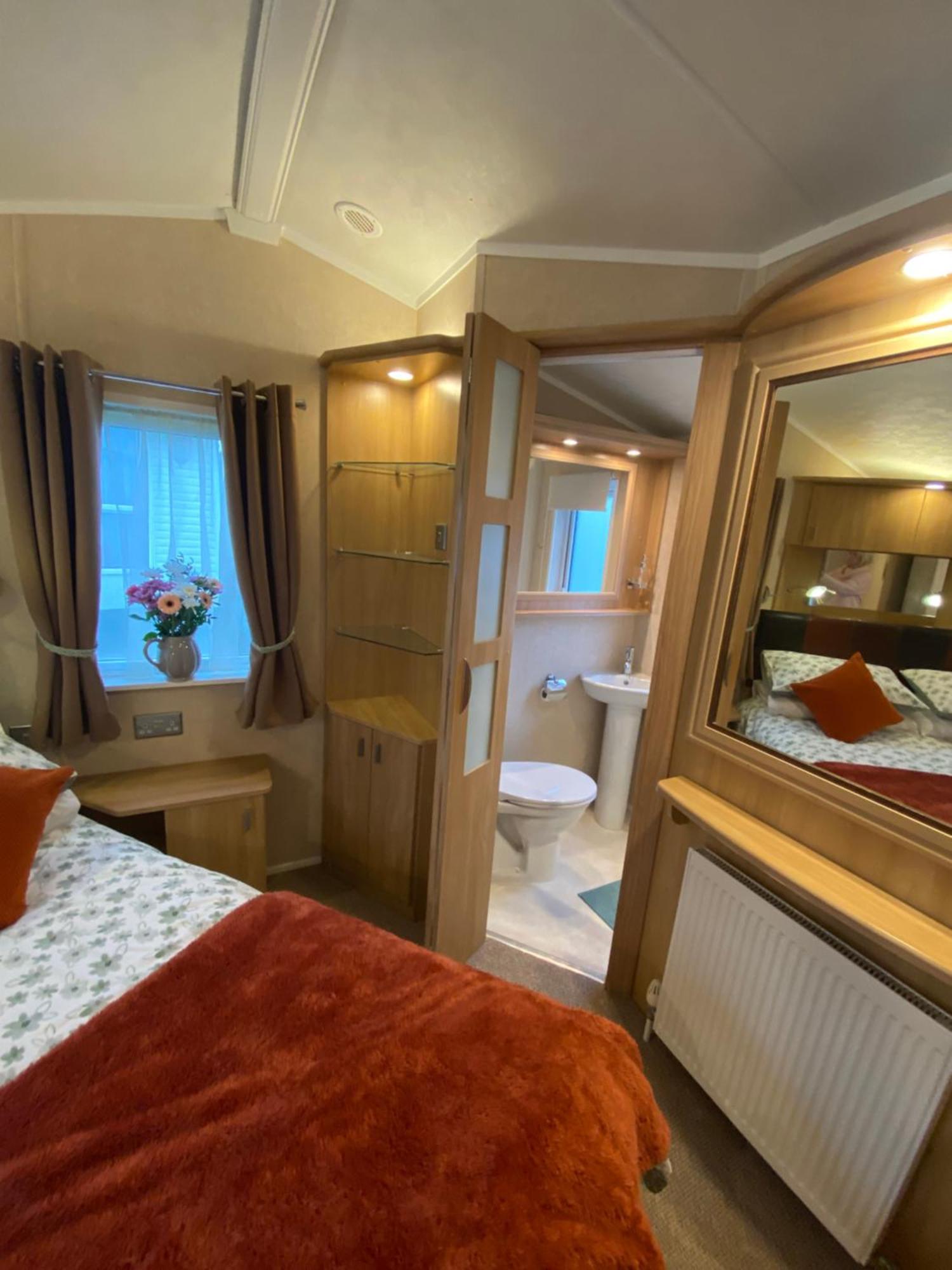 Red Squirrel Lodge Сандаун Екстериор снимка