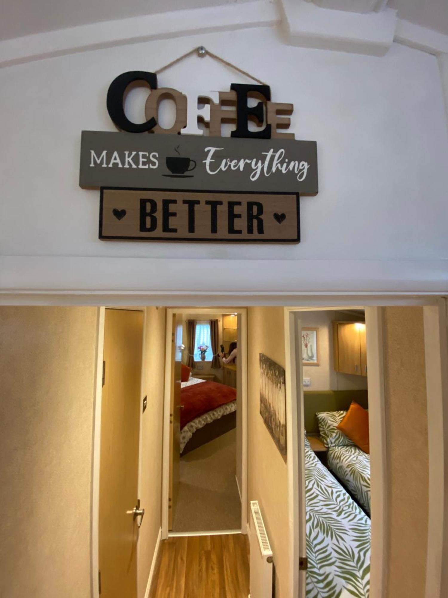Red Squirrel Lodge Сандаун Екстериор снимка