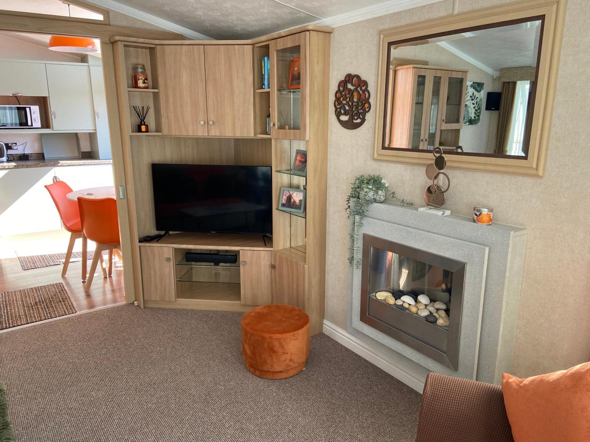 Red Squirrel Lodge Сандаун Екстериор снимка